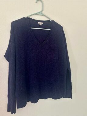 GAP Navy V-Neck Pullover Sweater with Pocket